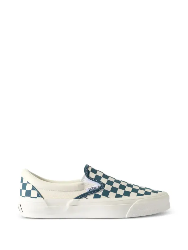 Vans mit Schachbrettmuster – White (VN000D9P12S1)