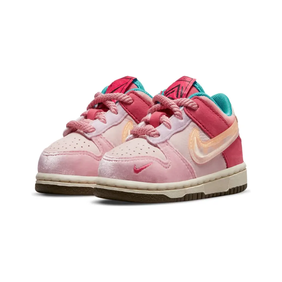 Nike Dunk Low Social Status Free Lunch Strawberry Milk (TD) (DM3350-600)