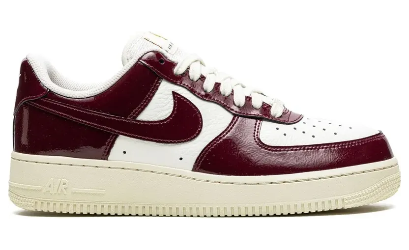 Nike Challenger sneakers met leren vlakken – Zwart (DQ8583)
