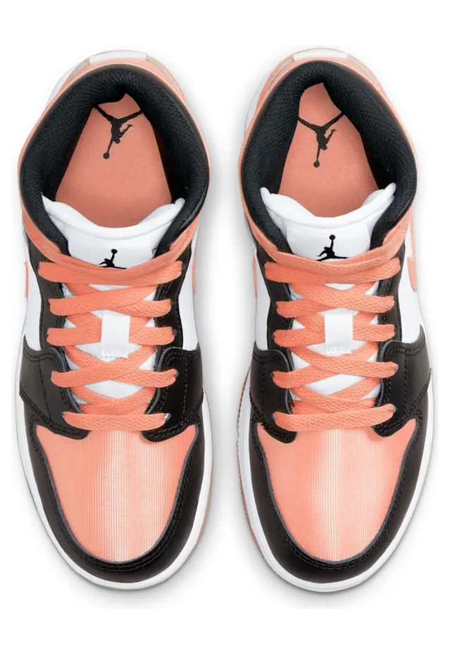 air-jordan-1 DM9077-108