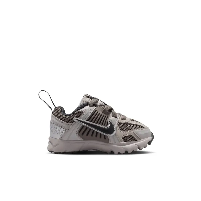 Nike Vomero 5 College Grey Cave Stone Metallic Silver Black (HF7000-010)