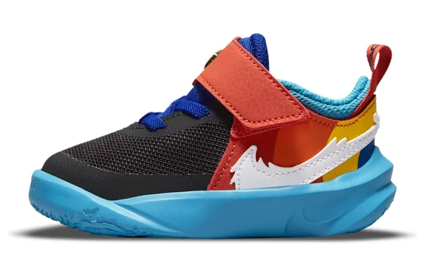 Nike Team Hustle DH8054-001