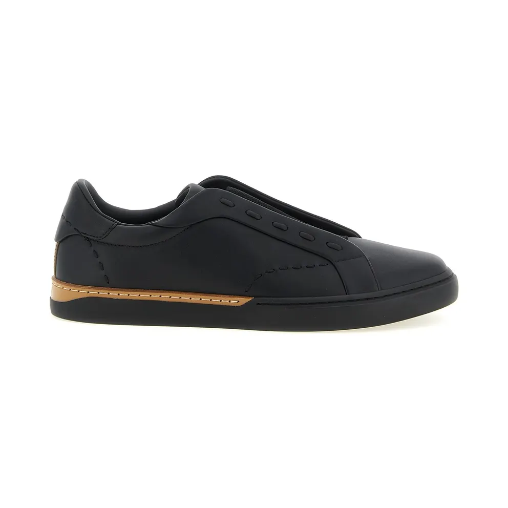 Fendi City “Black” (7E1937A2C9F1XIE)