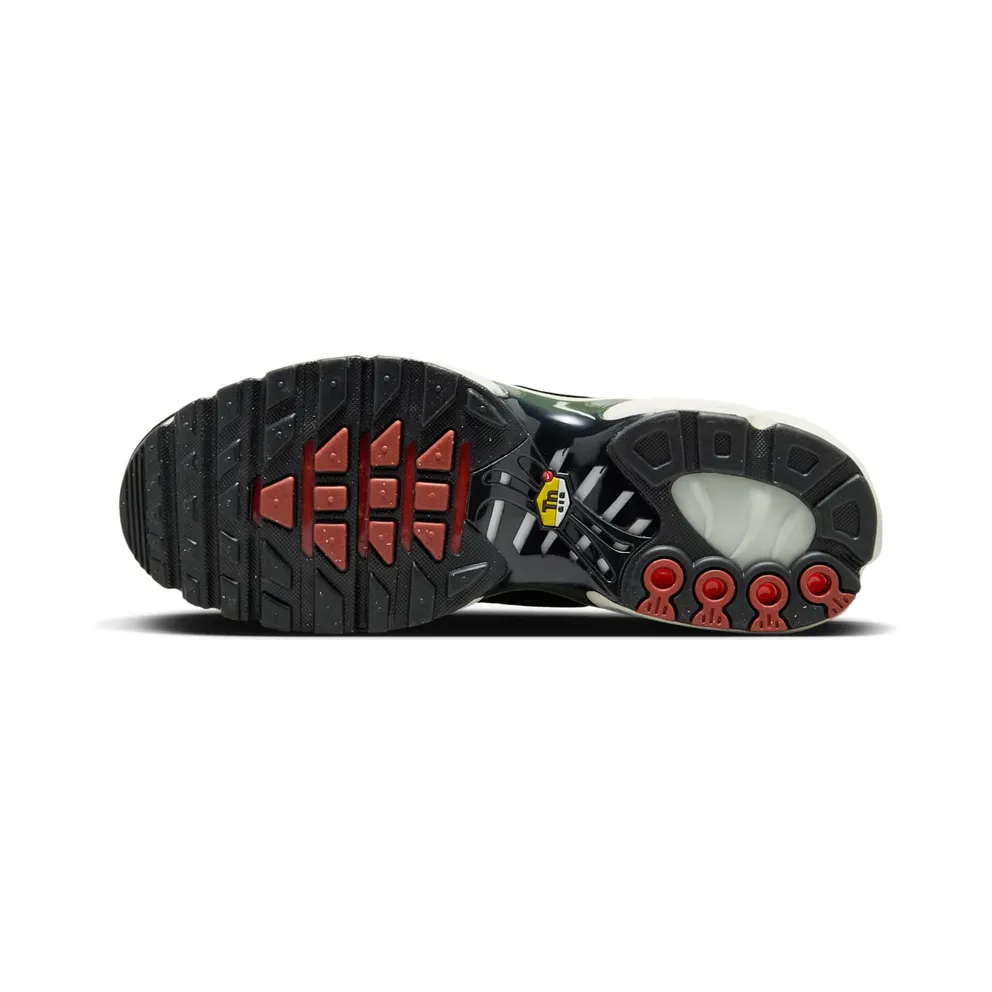 Nike Air Max Plus “Cargo Khaki” (FB9722-300)
