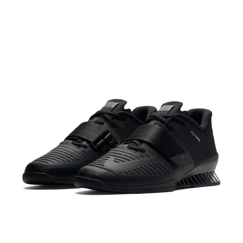 Nike Romaleos 3 Triple Black Black/Black/Black (852933-004)