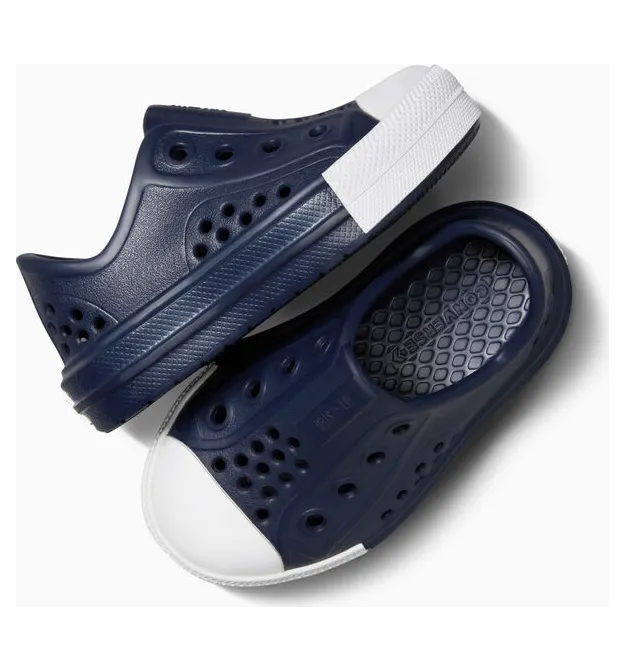 converse-chuck-taylor-all-star A06403C