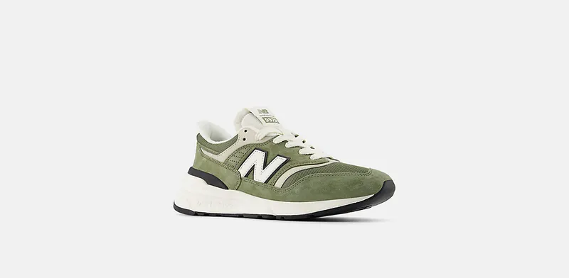 New Balance 997R “Green / White” (U997RPCA)