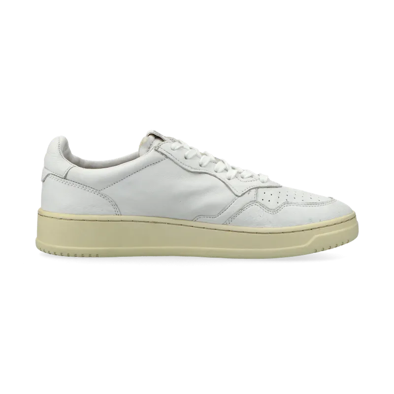 Autry Medalist Low W (weiß / beige) – AULWGG04