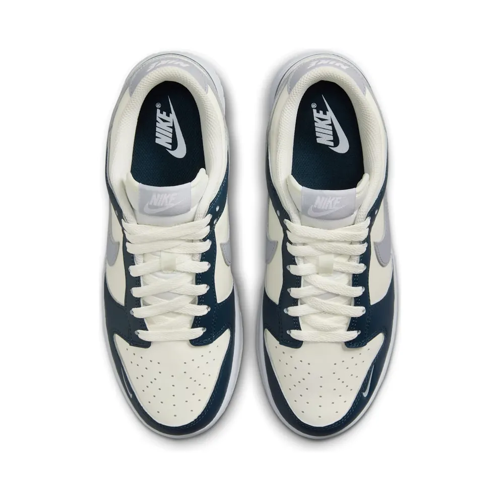 Nike Dunk Low “Armoury Navy” (HV2390-100)