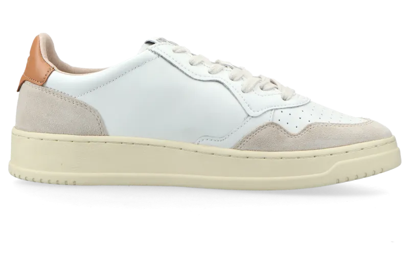 Autry Medalist Low W (leat / suede white / sandstorm) – AULWLS76 (3)