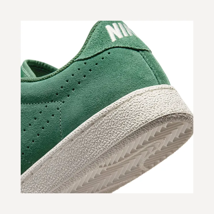 nike-tennis-classic IQ7388-300