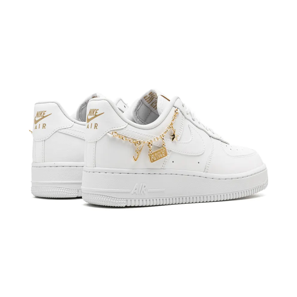 Nike AIR FORCE 1 ’07 LX MNS “Lucky Charms” (DD1525-100)