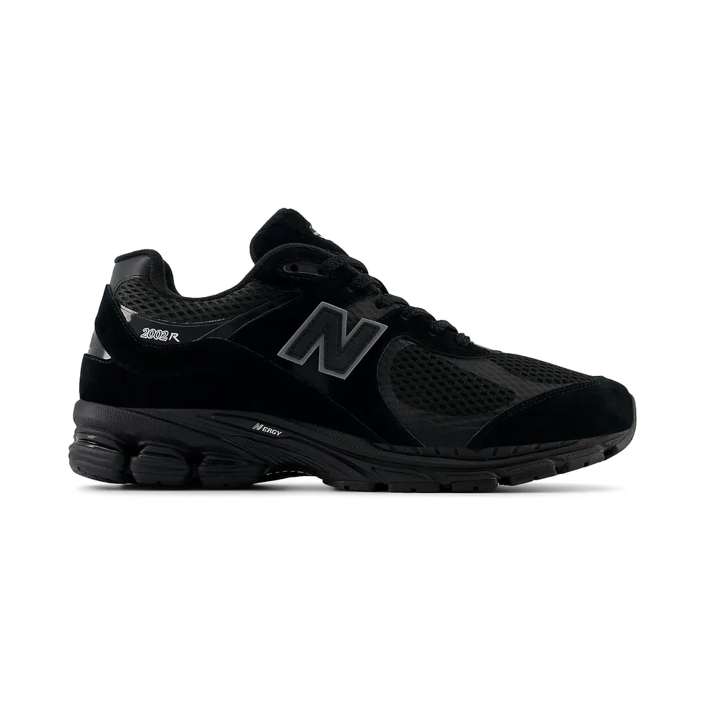 New Balance 2002R Mesh Black Metallic (M2002WB)