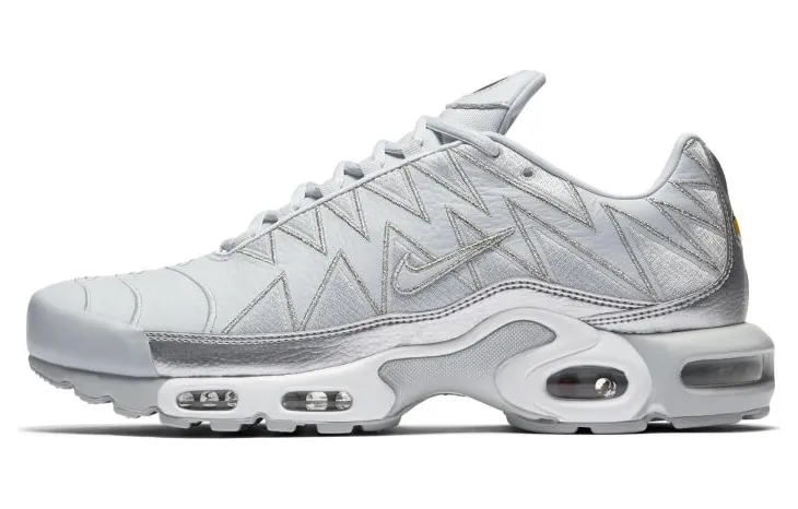 Nike Air Max Plus Zig Zag Pure Platinum