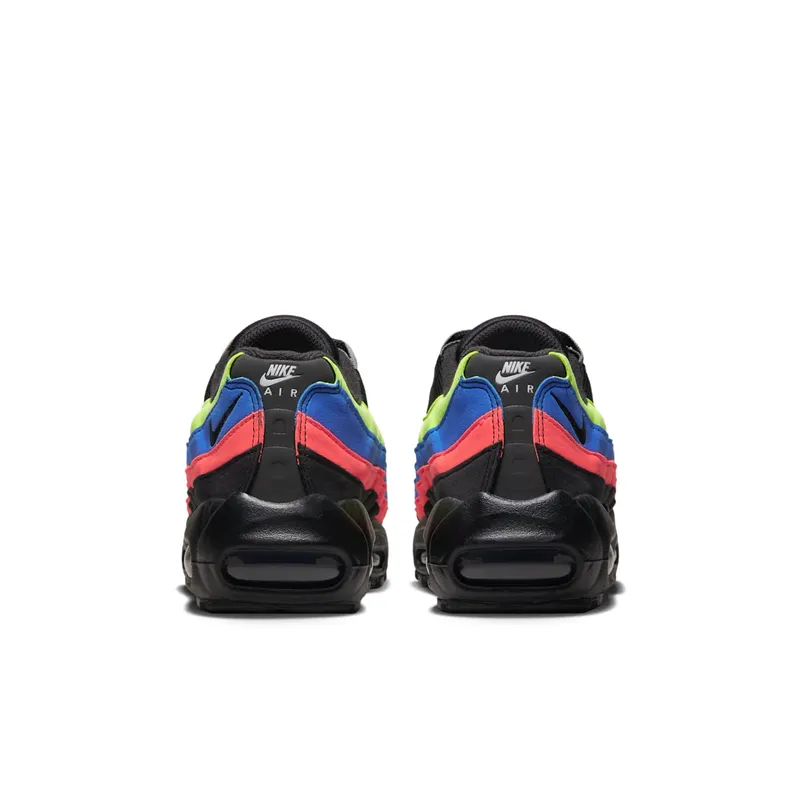 Nike Air Max 95 Older Kids’ Black (DZ5635-001)