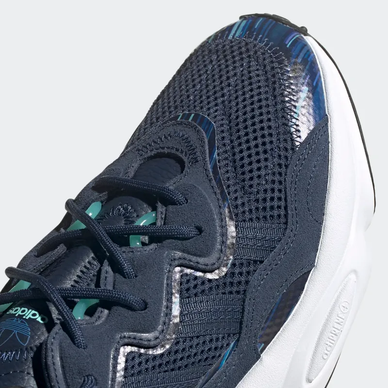 adidas Ozweego Collegiate Navy / Collegiate Navy / Cloud White (H05147)