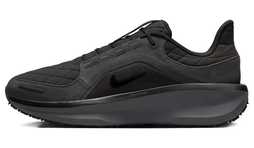 Nike Air Winflo 11 Sneakers mit gestepptem Einsatz – Schwarz (FQ1358)