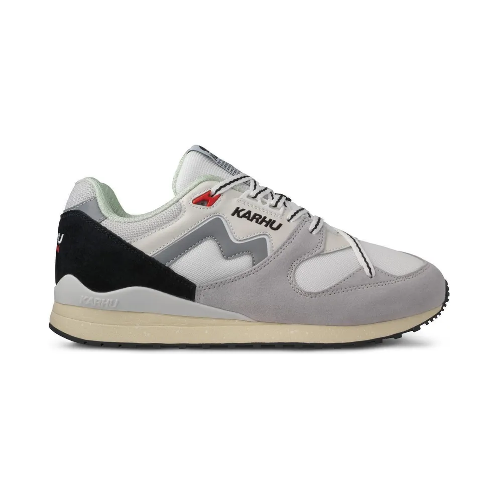 Karhu Synchron Classic Dawn Blue / Lily White (F802669)