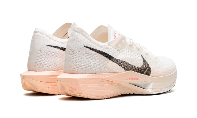 Nike ZoomX Invincible Run 3 “Sail Guava Ice” (DV4130-103)