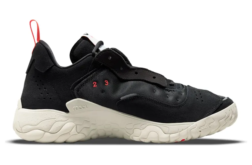 air-jordan-delta CV8121-012
