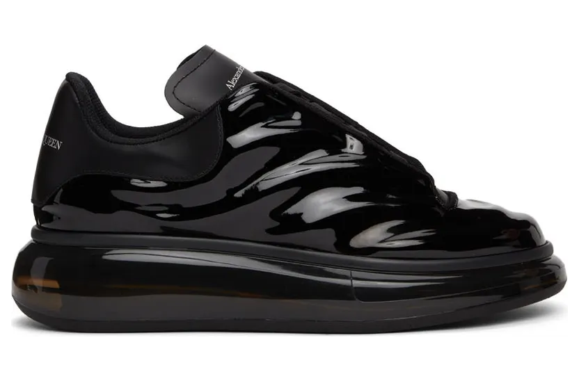 Alexander McQueen Blue & Black Oversized Sneakers (682398W4RY1)