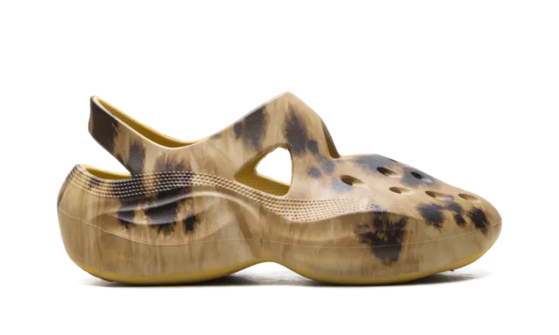 Crocs Diffuser “Dingyun Zhang – Desert Grass” (209552-76A)