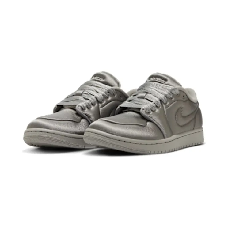 air-jordan-1 HF3969-002