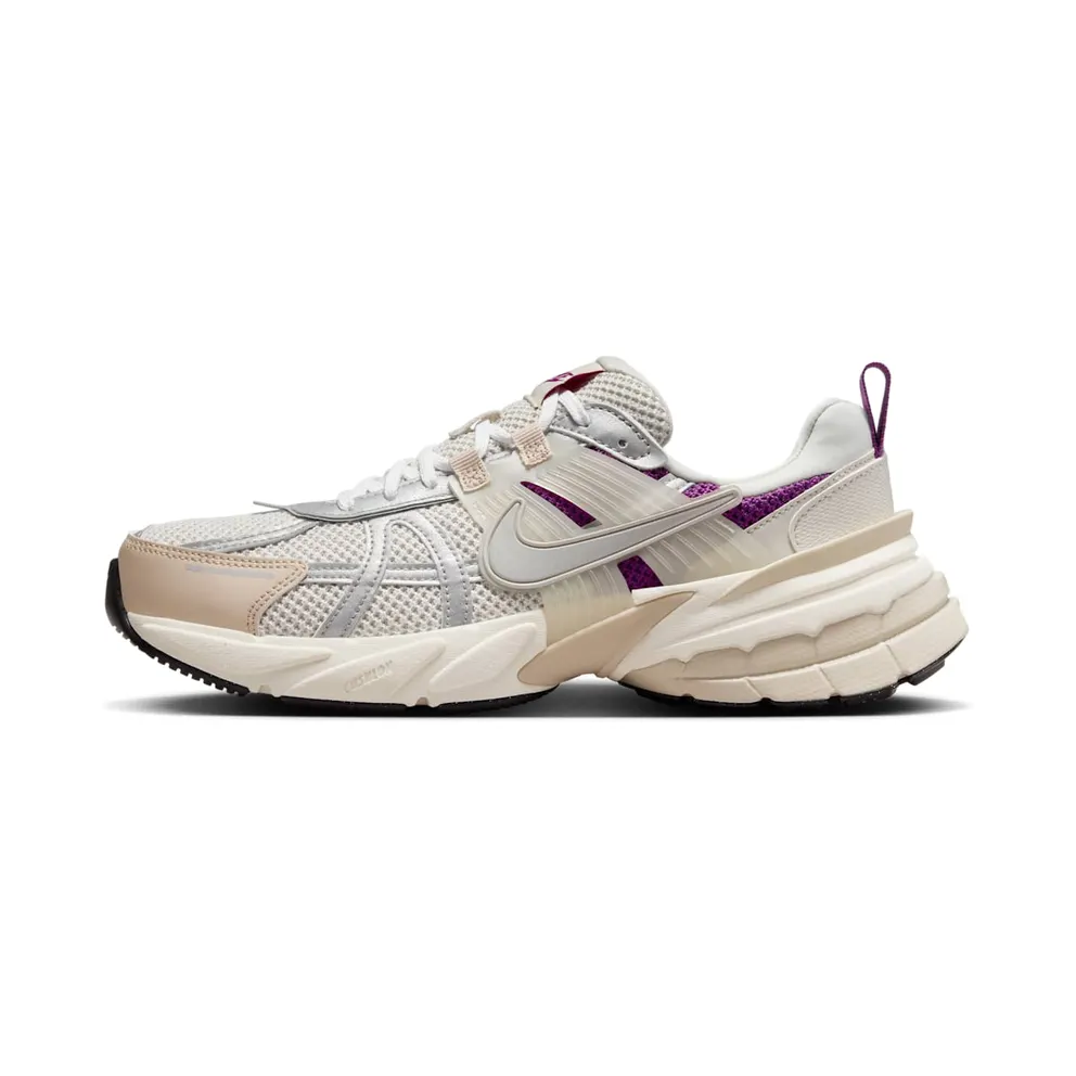 Nike V2K Run Prm “Light Bone” (HF4305-072)
