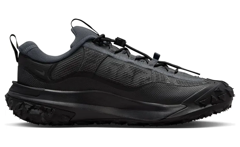 nike-acg HF6245-001
