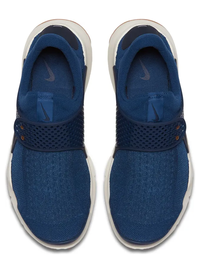 nike-sock-dart 848475-400