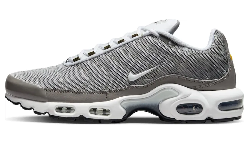 Nike Air Max Plus DV7665-002