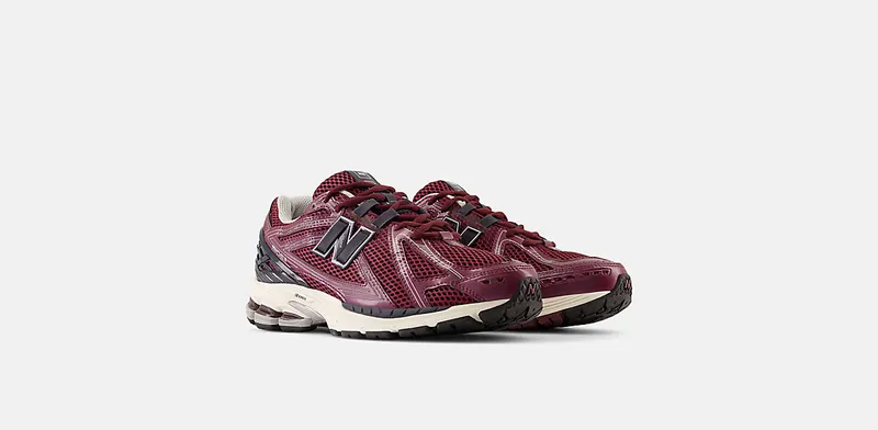 New Balance 1906R Burgundy Black (M1906RCC)