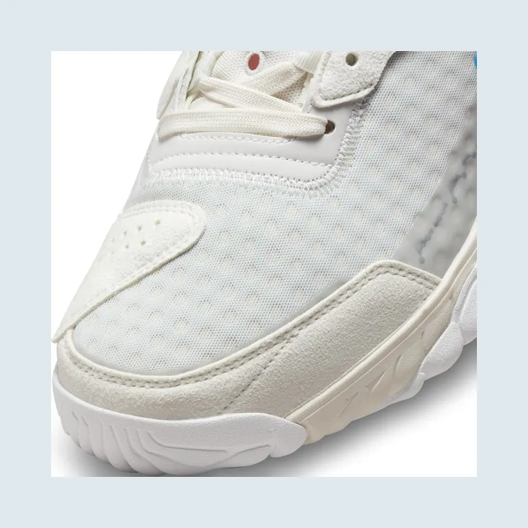 air-jordan-delta DJ9843-106
