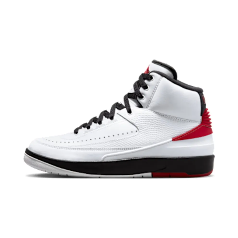 Jordan 2 Retro “Chicago (2022)” (DX4400-106)