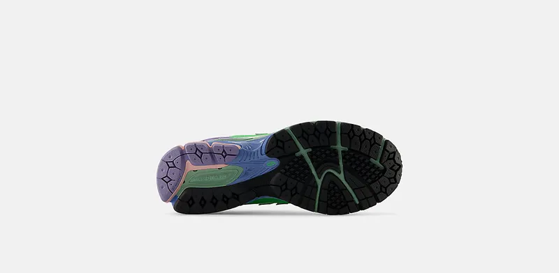 New Balance 1906R “Green Astral Purple” (M1906RVA)