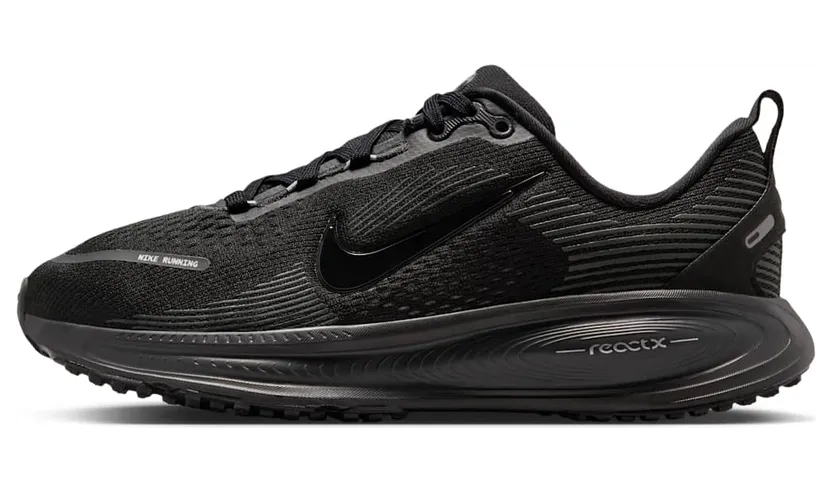 nike-vomero-18 HQ2157-010