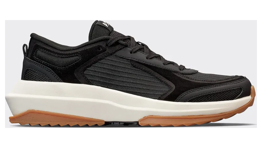 APL Jogger “Black/Ivory/Gum” (Dames)