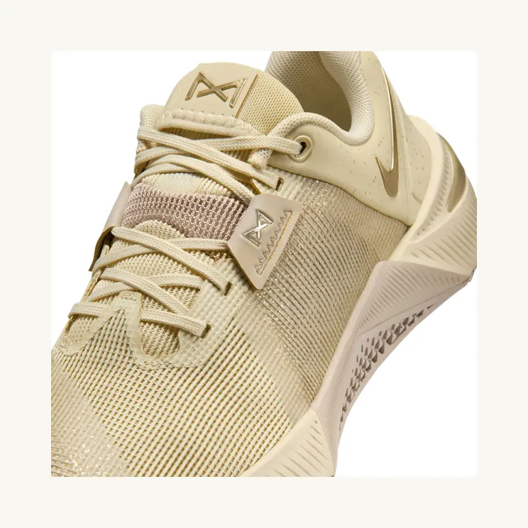 nike-metcon IB6544-200