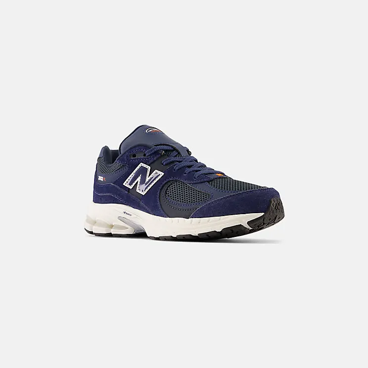 new-balance-2002r GC2002NV