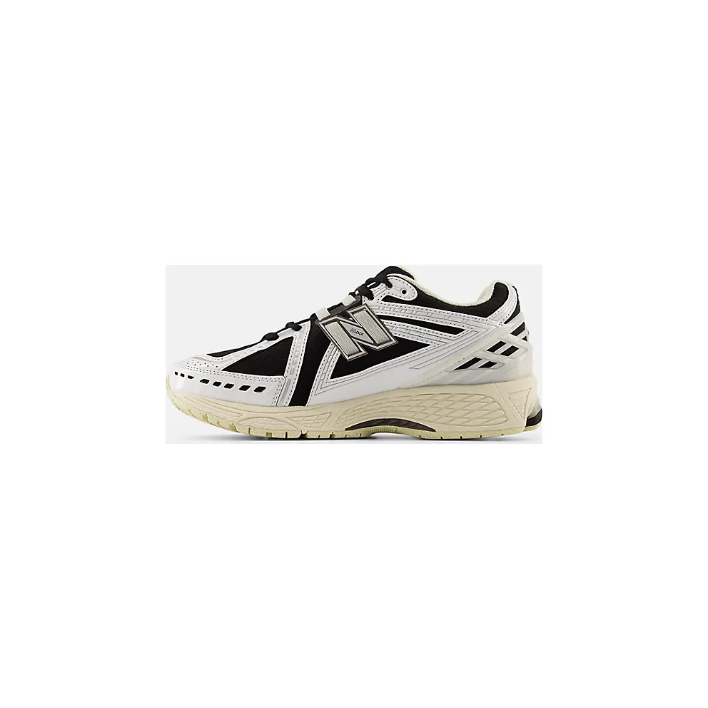 New Balance 1906 “Black / White” (U1906RCI)
