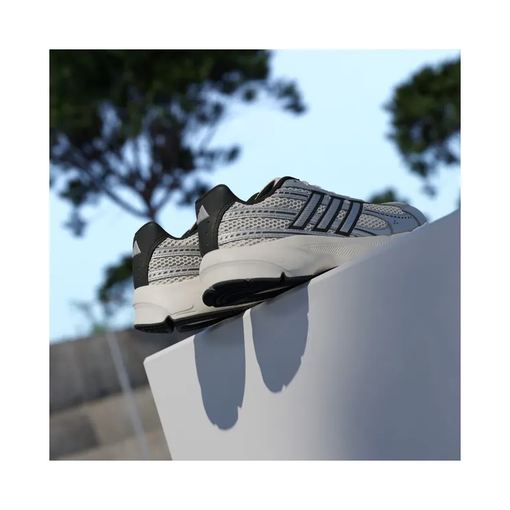 adidas-technochaos-2000 HQ7289