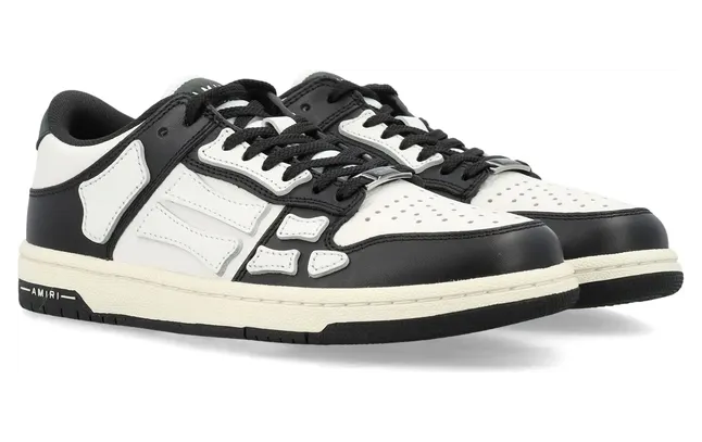 Amiri Skel-top Low “Black/White” (AWFOSR1081 004) (4)