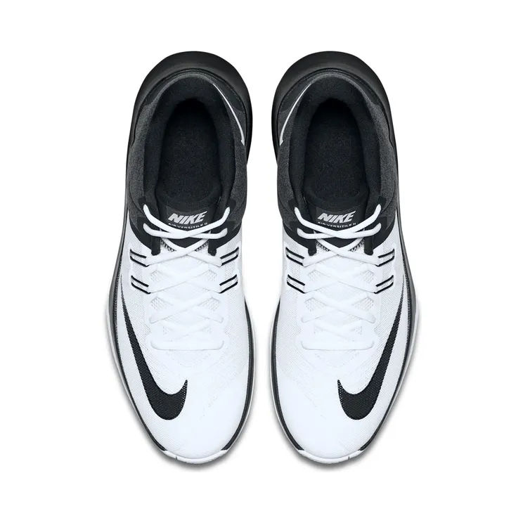 nike-air-versitile 921692-100