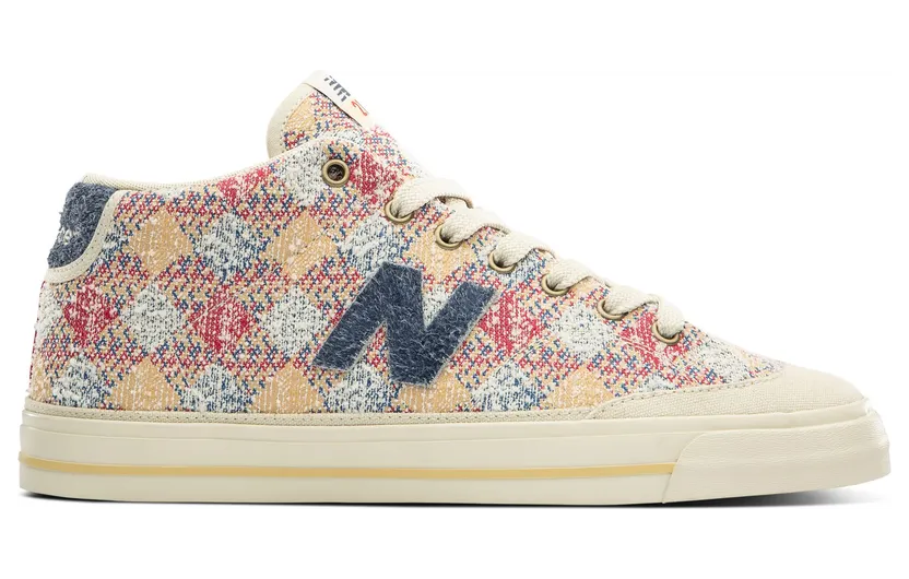 new-balance-210 AM210MBL