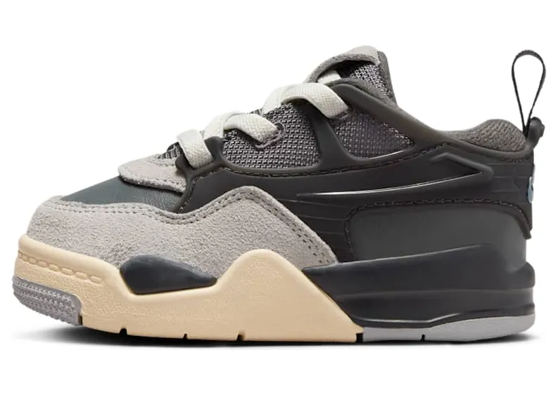Jordan 4 RM TD “Iron Grey/Off Noir/Dark Smoke Grey/Chambray” (FQ7937-002)