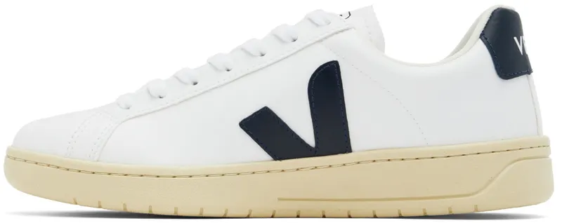 Veja White & Navy Urca Vegan Sneakers (UC0702641)