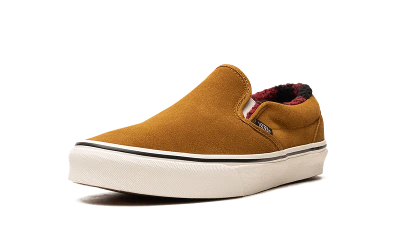 Vans Classic Slip On “Cozy Hug Brown” (VN0009Q71M7)