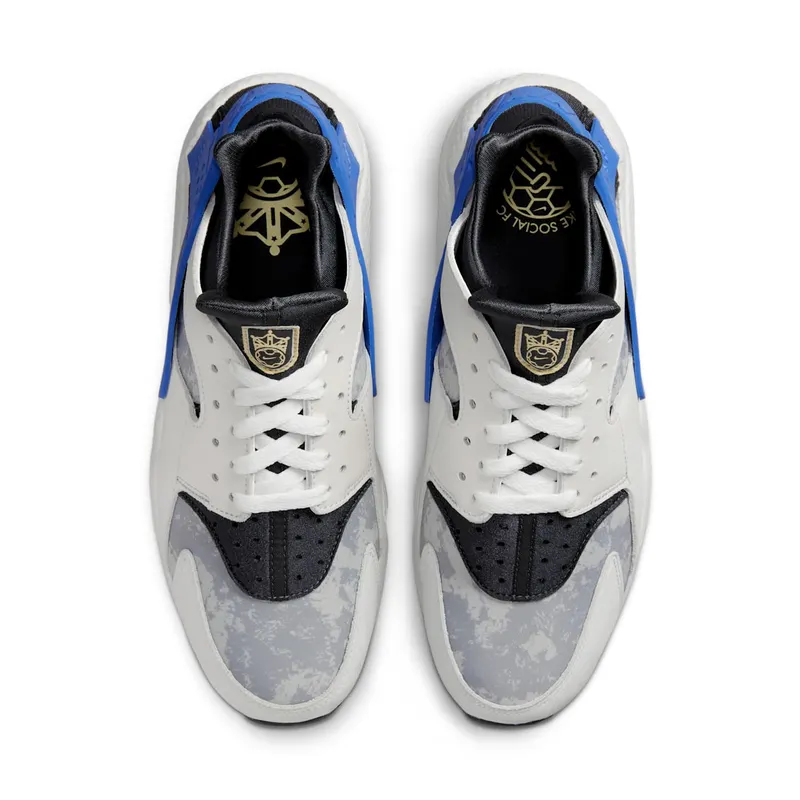 Nike Air Huarache “Social FC” (DR0286-100)
