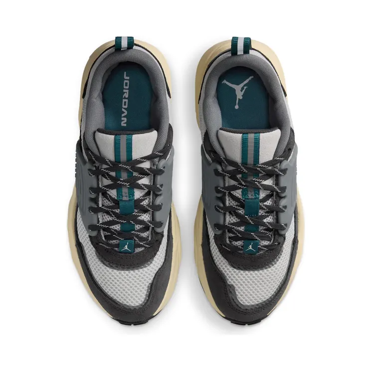 jordan-trunner II6531-009