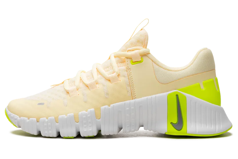 Nike Free Metcon 5 “Citron Tint Volt” (DV3950-800)